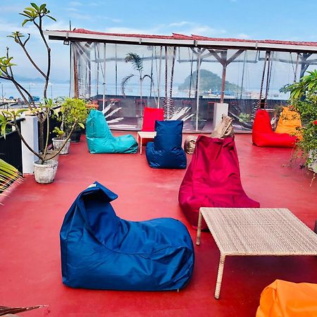 Blue Ocean Hotel Labuan Bajo Exterior photo