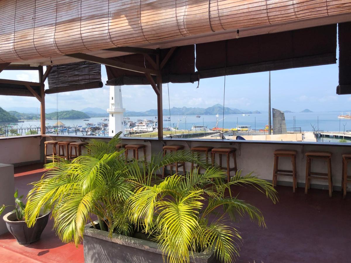 Blue Ocean Hotel Labuan Bajo Exterior photo