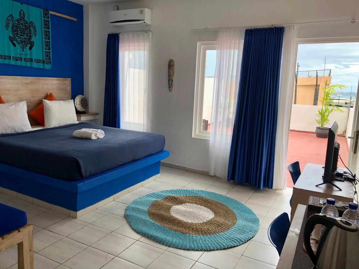 Blue Ocean Hotel Labuan Bajo Exterior photo