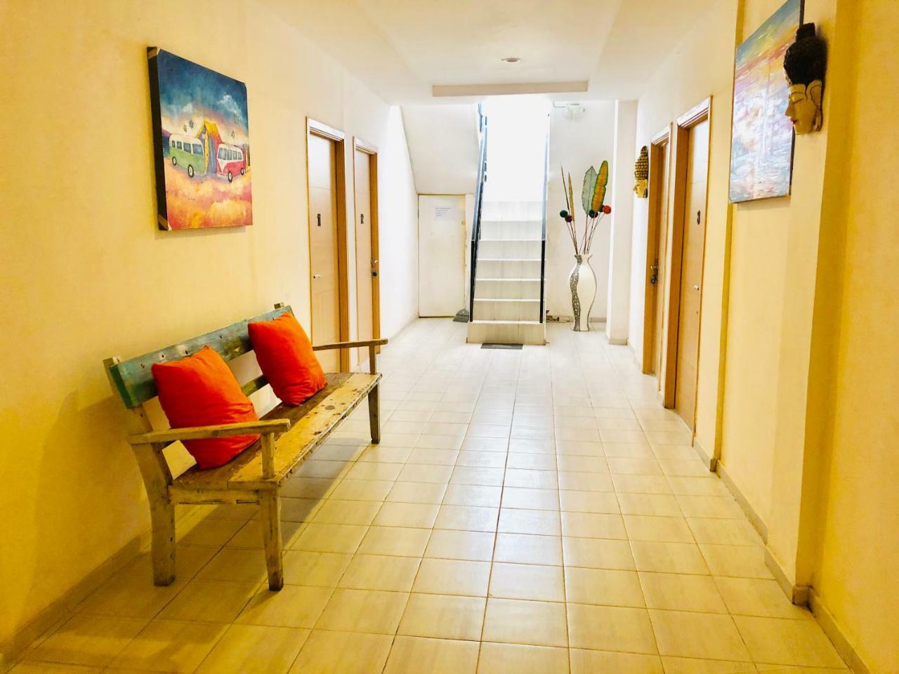 Blue Ocean Hotel Labuan Bajo Exterior photo