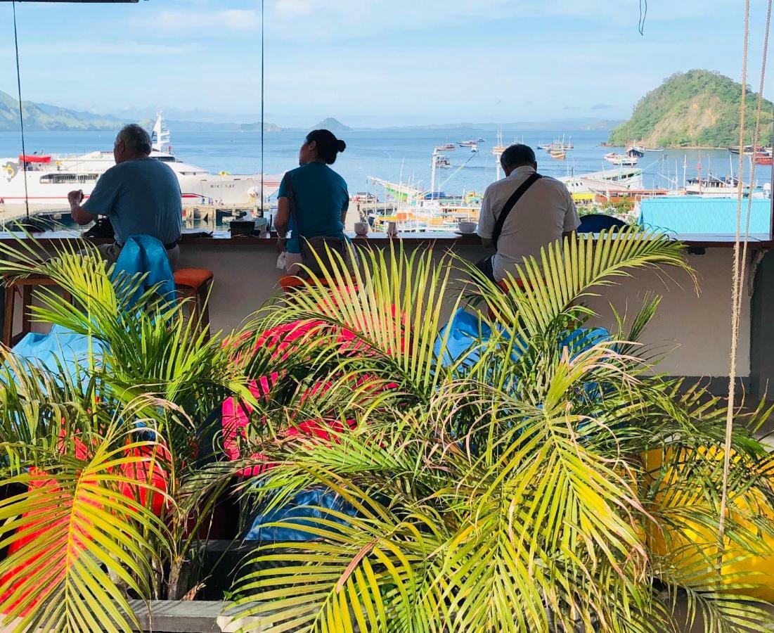 Blue Ocean Hotel Labuan Bajo Exterior photo